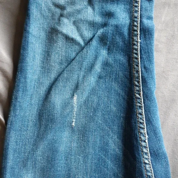 GUESS JEANS - Picture 3 of 10